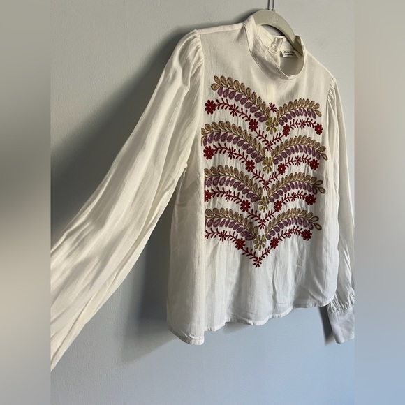 274 Anthropologie Meadow Rue Embroidered Mock Neck Back Buttons Blouse size 2 - Picture 6 of 16